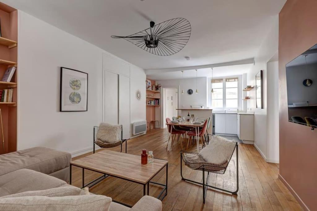 Apartamento Louvre Montorgueuil Historical Center 3Br II París Exterior foto